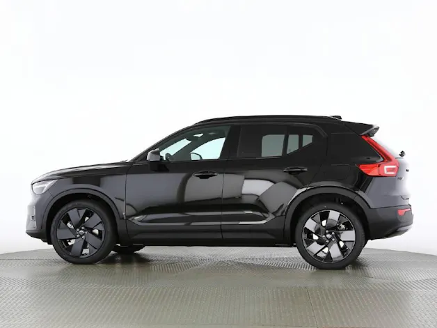 Volvo EX40 Twin Black Edition AWD