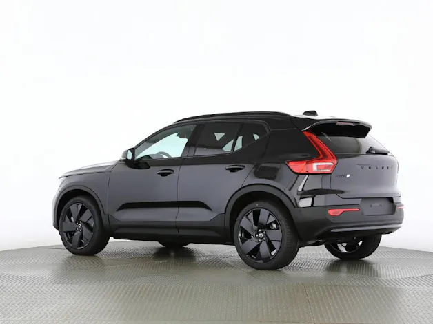 Volvo EX40 Twin Black Edition AWD