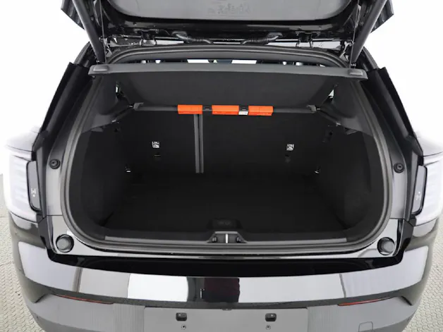 Volvo EX30 P8 Twin Ultra Black Edition AWD