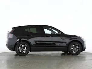 Volvo EX30 P8 Twin Ultra Black Edition AWD