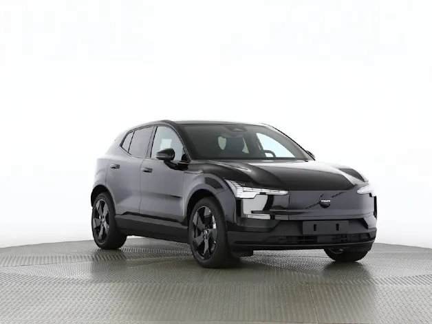 Volvo EX30 P8 Twin Ultra Black Edition AWD