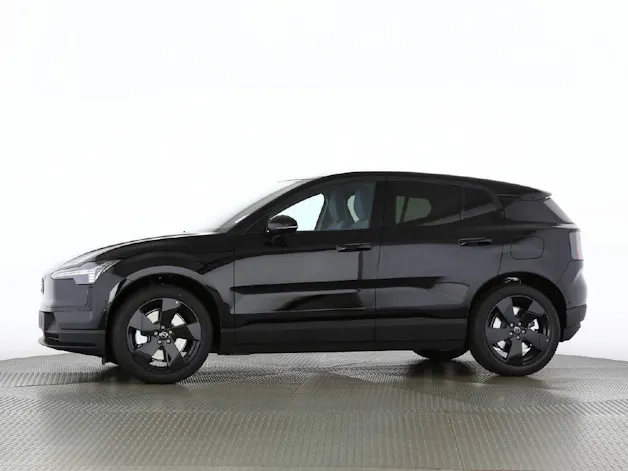 Volvo EX30 P8 Twin Ultra Black Edition AWD