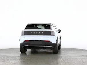Volvo EX30 Cross Country P8 Ultra AWD