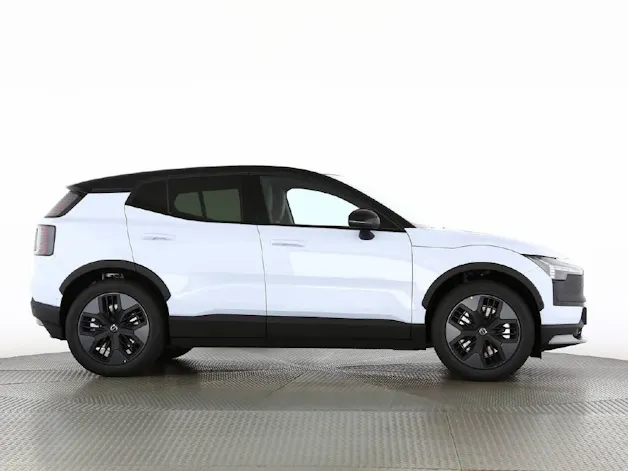 Volvo EX30 Cross Country P8 Ultra AWD