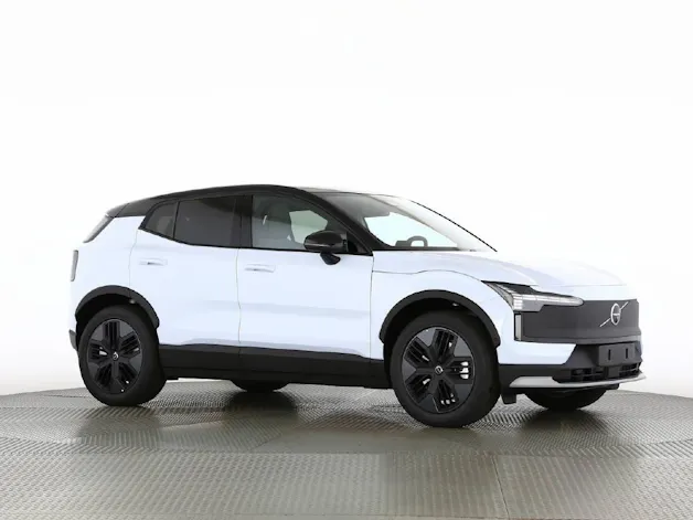 Volvo EX30 Cross Country P8 Ultra AWD