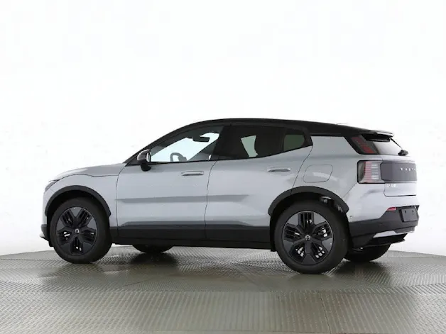 Volvo EX30 Cross Country P8 Ultra AWD