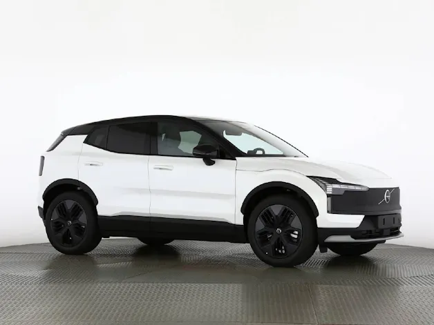 Volvo EX30 Cross Country P8 Ultra AWD