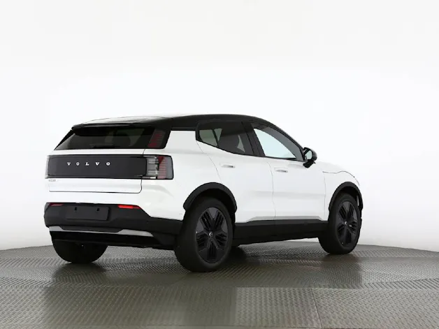Volvo EX30 Cross Country P8 Ultra AWD