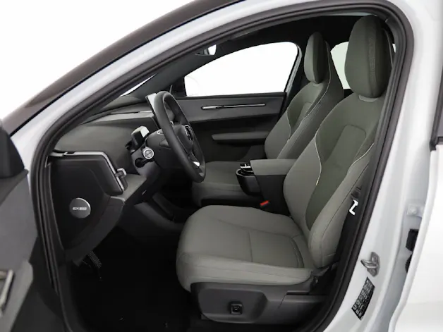 Volvo EX30 Cross Country P8 Ultra AWD