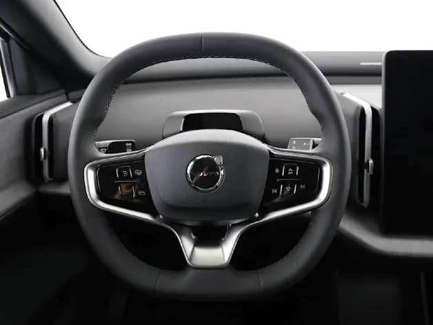 Volvo EX30 Cross Country P8 Ultra AWD