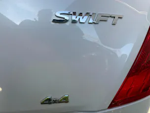 Suzuki Swift 1.2 GL Sergio Cellano 4x4
