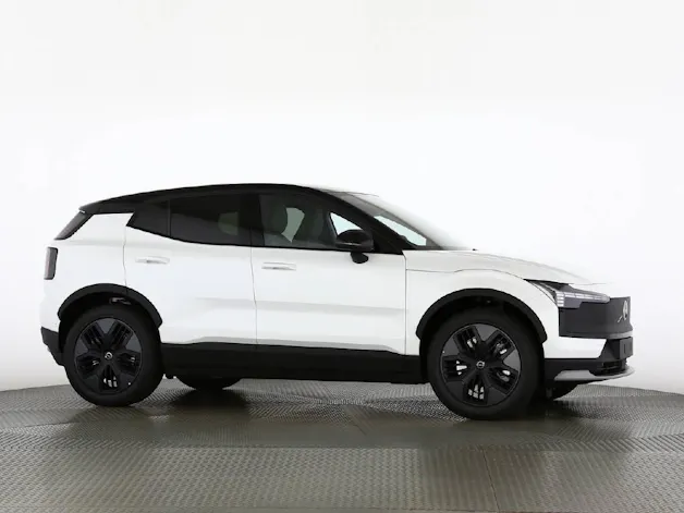 Volvo EX30 Cross Country P8 Ultra AWD