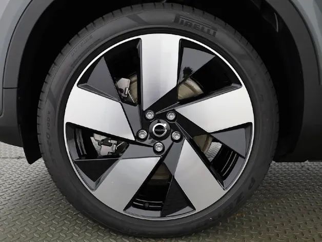 Volvo EX40 Twin Ultra AWD XCENTRIC