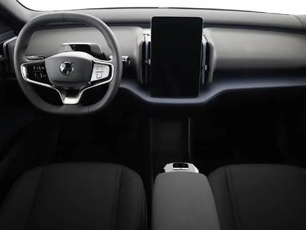 Volvo EX30 P5 Plus Swiss Black Edition Extended Range