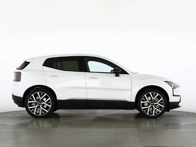 Volvo EX30 P8 Plus AWD