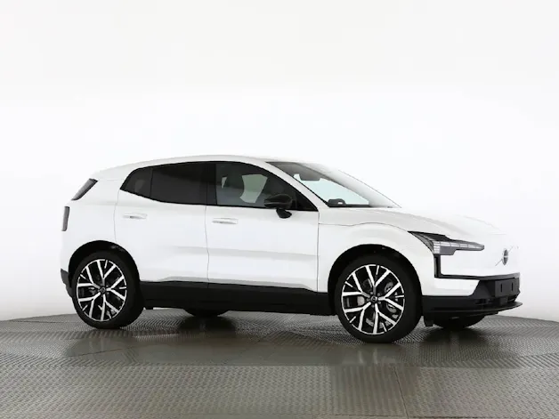 Volvo EX30 P8 Plus AWD