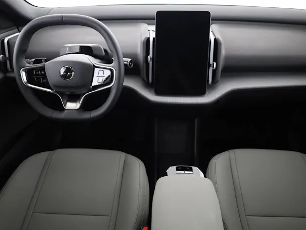 Volvo EX30 P8 Plus AWD