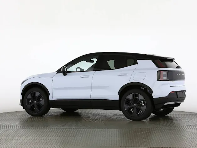 Volvo EX30 Cross Country P8 Ultra AWD