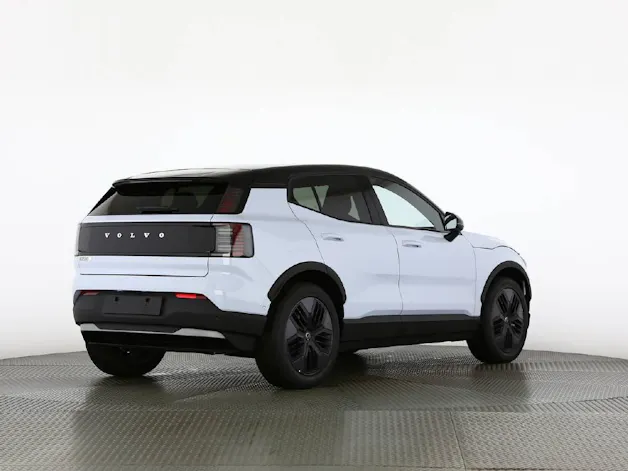 Volvo EX30 Cross Country P8 Ultra AWD