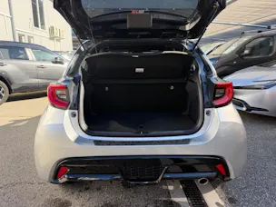 Toyota Yaris 1.5 VVT-i HSD GR Sport