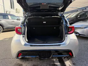 Toyota Yaris 1.5 VVT-i HSD GR Sport
