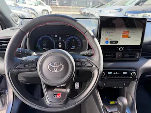 Toyota Yaris 1.5 VVT-i HSD GR Sport