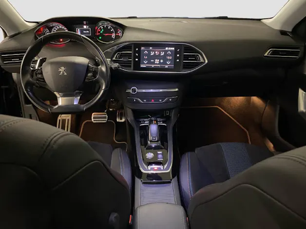 Peugeot 308 1.2 PureTech 130 Tech Edition S/S