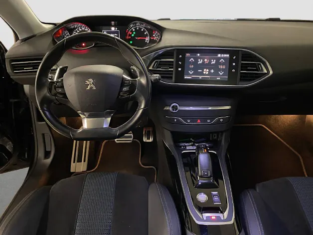Peugeot 308 1.2 PureTech 130 Tech Edition S/S