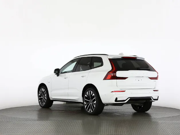 Volvo XC60 2.0 T6 TE Plus Dark eAWD