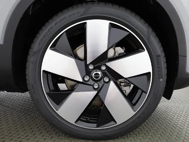 Volvo EX40 Twin Ultra AWD XCENTRIC