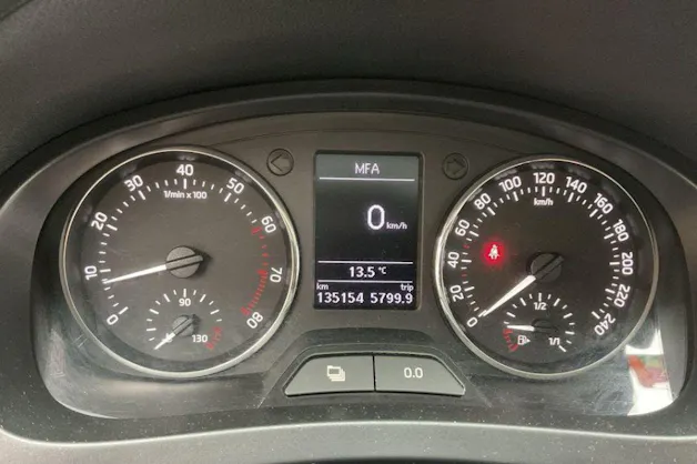 Škoda Rapid Spaceback 1.4 TSI Active DSG