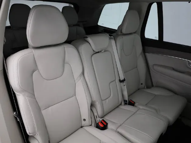 VOLVO XC90 2.0 TE T8 XCLUSIVE Ultra Dark eAWD