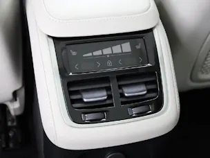 VOLVO XC90 2.0 TE T8 XCLUSIVE Ultra Dark eAWD