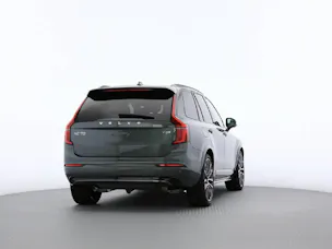 VOLVO XC90 2.0 TE T8 XCLUSIVE Ultra Dark eAWD