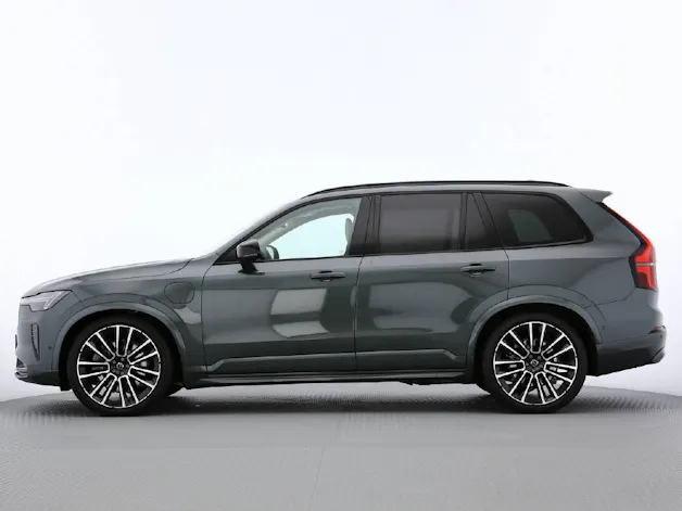 VOLVO XC90 2.0 TE T8 XCLUSIVE Ultra Dark eAWD