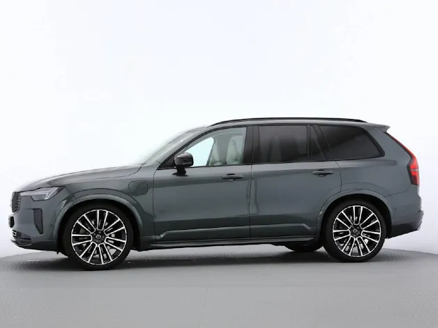 VOLVO XC90 2.0 TE T8 XCLUSIVE Ultra Dark eAWD