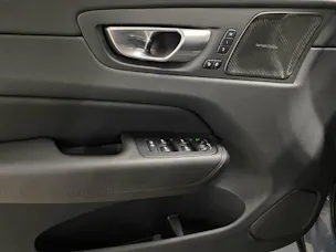 Volvo XC60 2.0 T6 TE Ultimate Dark eAWD
