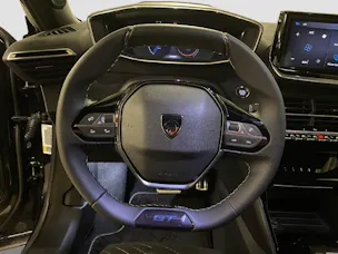 Peugeot 2008 1.2 Hybrid 145 GT
