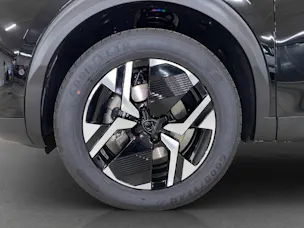 Peugeot 2008 1.2 Hybrid 145 GT