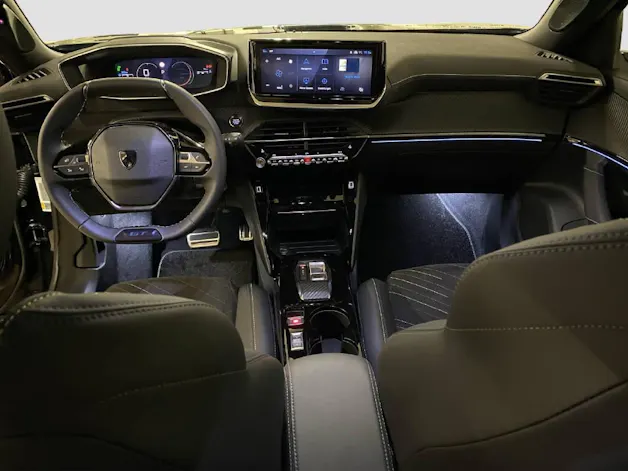Peugeot 2008 1.2 Hybrid 145 GT