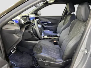 Peugeot 2008 1.2 Hybrid 145 GT