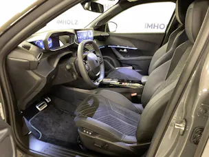 Peugeot 2008 1.2 Hybrid 145 GT