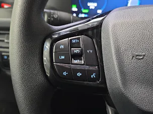 FORD Transit Custom Van 320 L1 2.5 Duratec 233 PS Trend PHEV