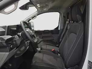 FORD Transit Custom Van 320 L1 2.5 Duratec 233 PS Trend PHEV