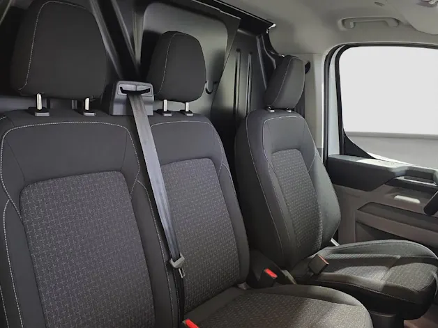 Ford Transit Custom Van 320 L1 2.5 Duratec 233 PS Trend PHEV