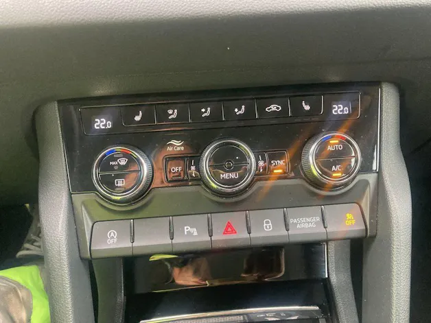 Škoda Karoq 2.0 TDI Ambition 4x4 DSG