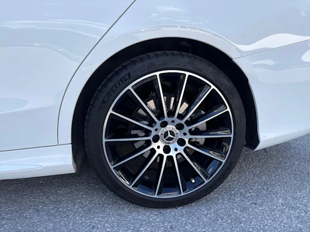 Mercedes-Benz C 200 Swiss Star AMG Line 4m