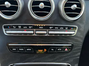 Mercedes-Benz C 200 Swiss Star AMG Line 4m