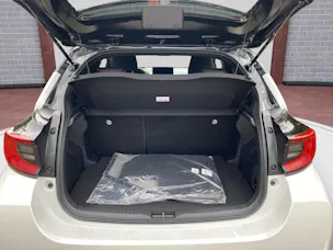 Toyota Yaris 1.5 VVT-i HSD GR Sport
