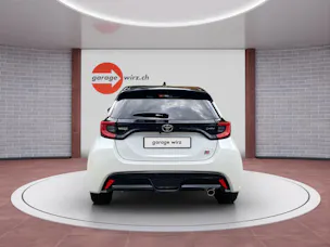 Toyota Yaris 1.5 VVT-i HSD GR Sport